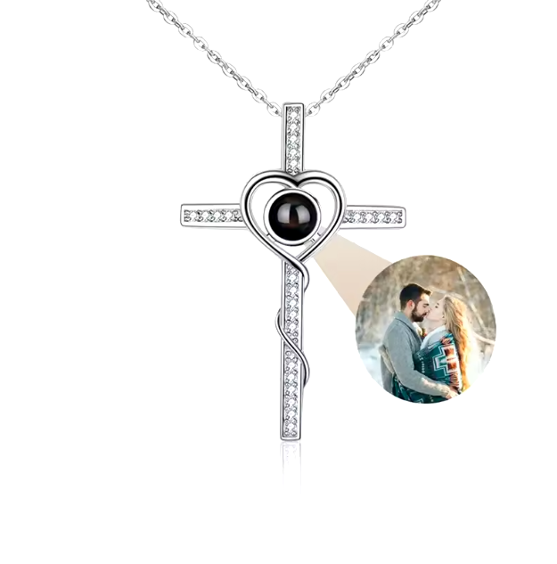 Love’s Moment Necklace