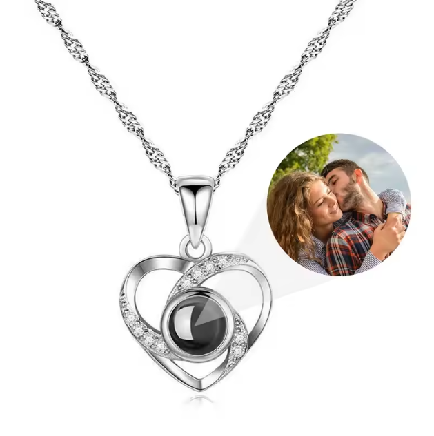 Love’s Moment Necklace